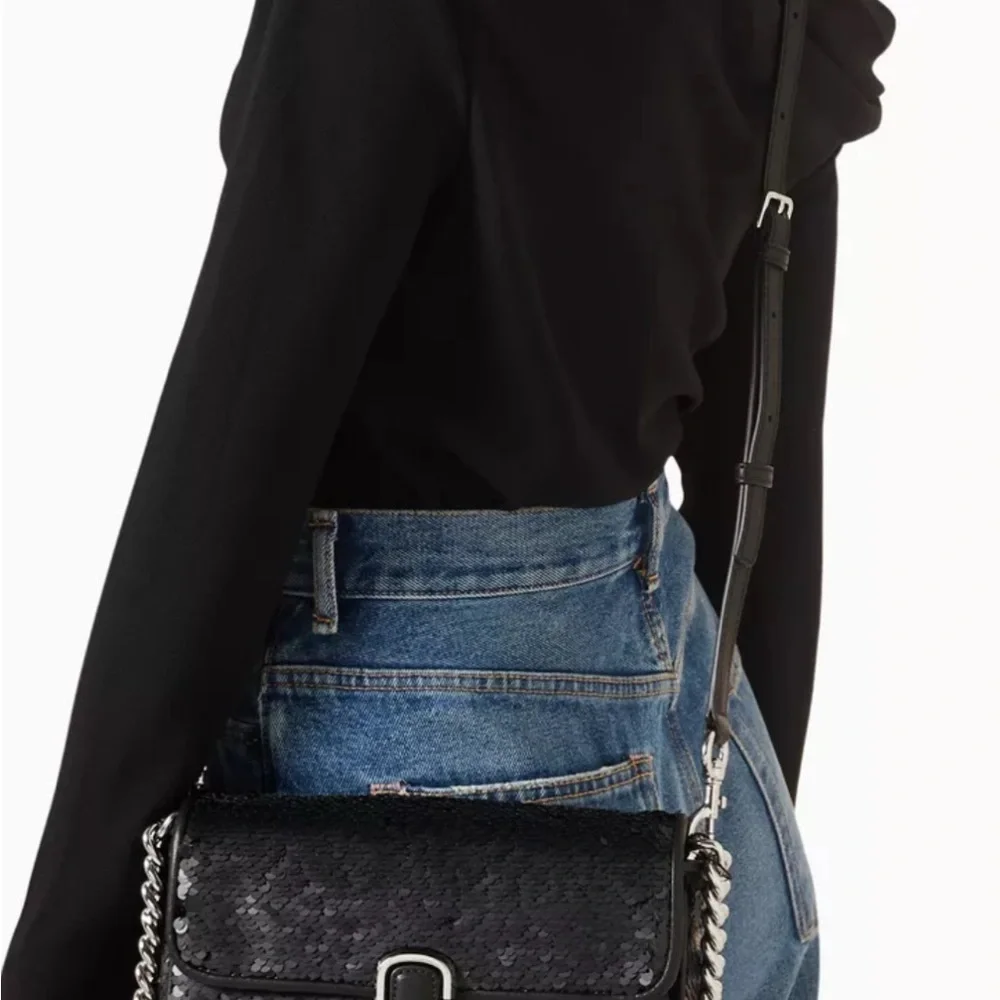 MARC JACOBS The Small J Marc Shoulder Bag in Sequins - Picture 2 of 8